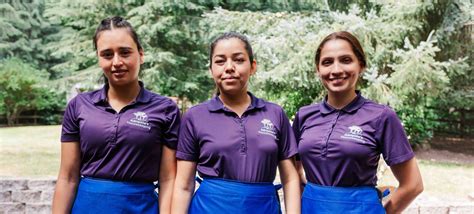adrianne's housekeeping|Our Services .